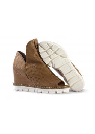 brown sandal booties