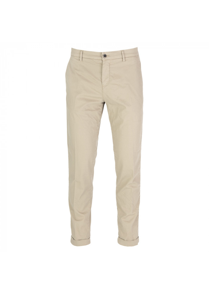beige trousers for men