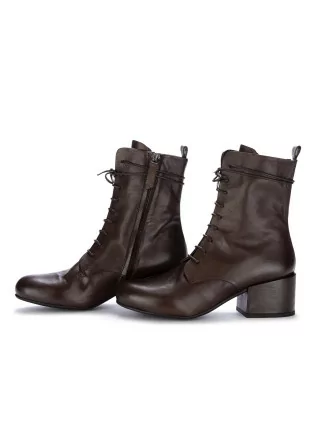 VICOLO 8 | LACE-UP HEEL ANKLE BOOTS BROWN