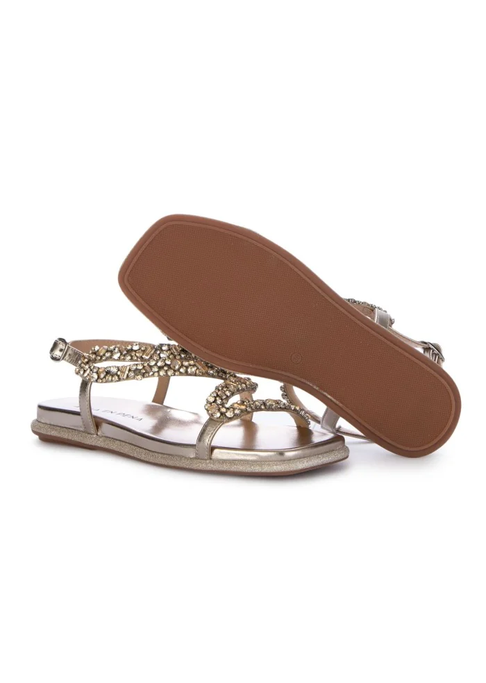 womens sandals alma en pena diva bright metallic