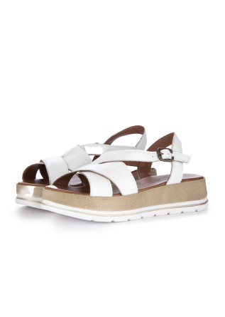 damen sandalen bueno gekreuzten riemen weiss