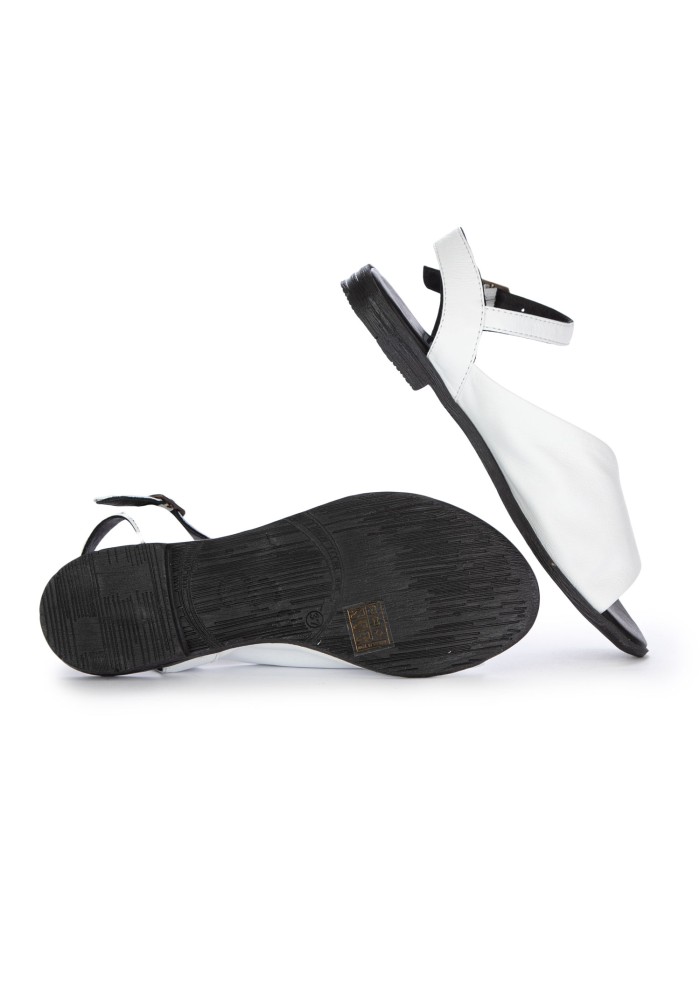 womens sandals bueno open toe white black