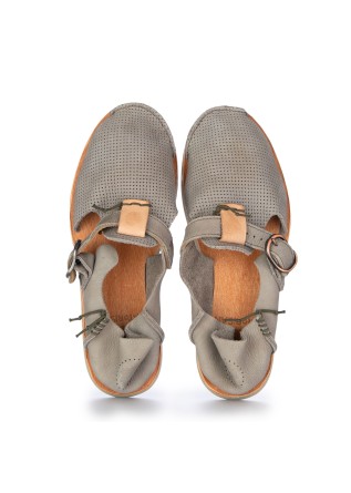 SATORISAN | CLOSE-TOE SANDALS BENIRRAS MICROPERFORATED GREY