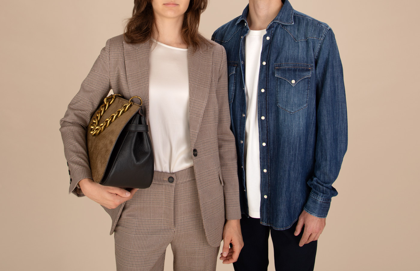 The new arrivals - The models are wearing a Kartika jacket, a Dondup shirt, and a bag from My Best Bag