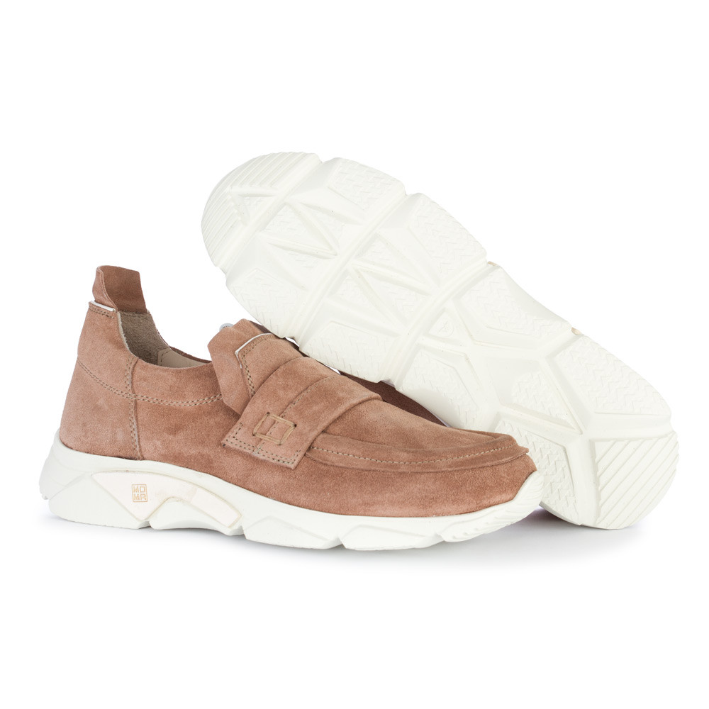 Tony sneakers store