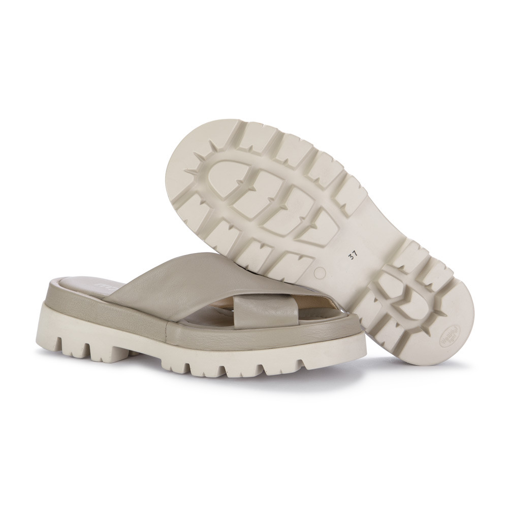 J slides clearance bibi