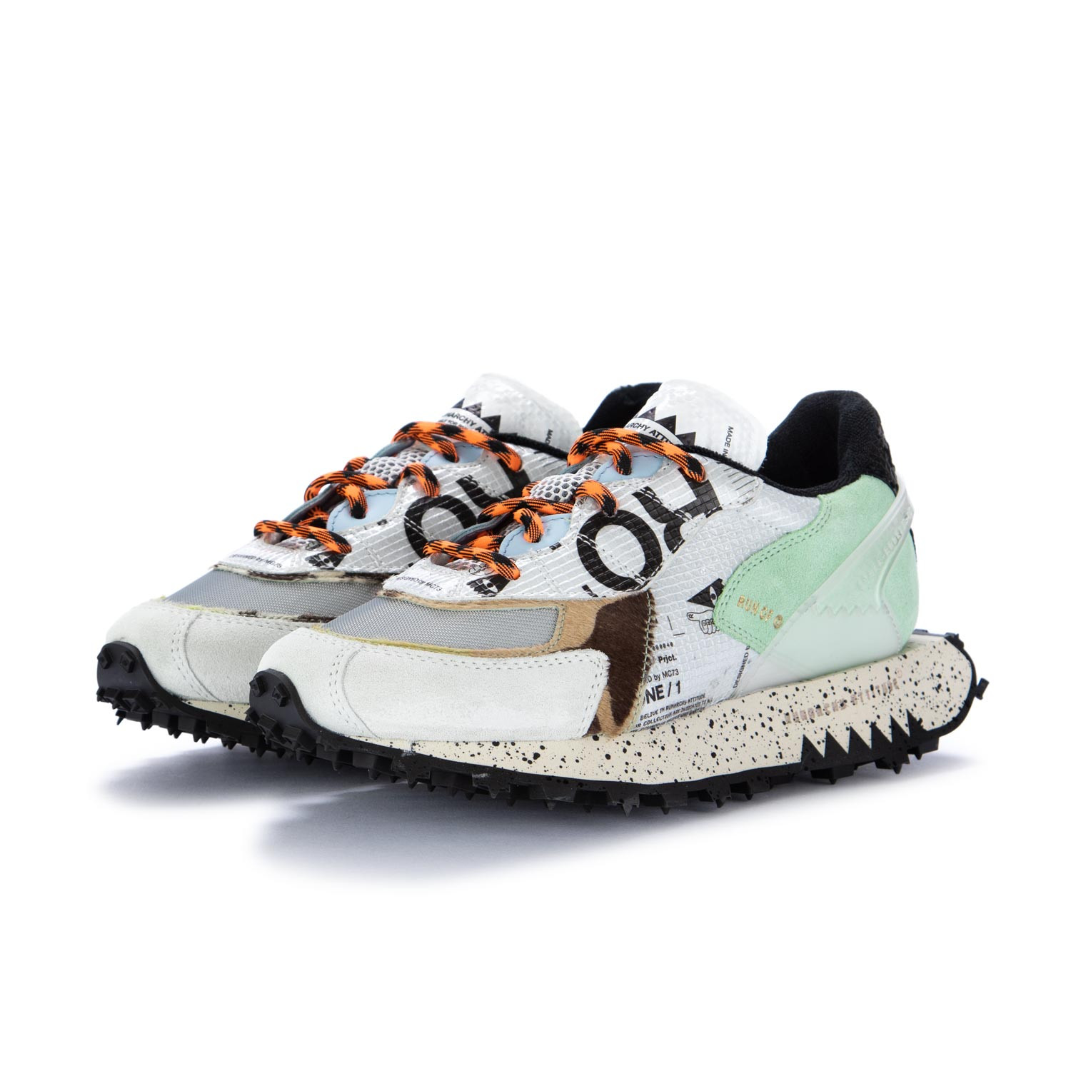 Scarpe sportive firmate shop