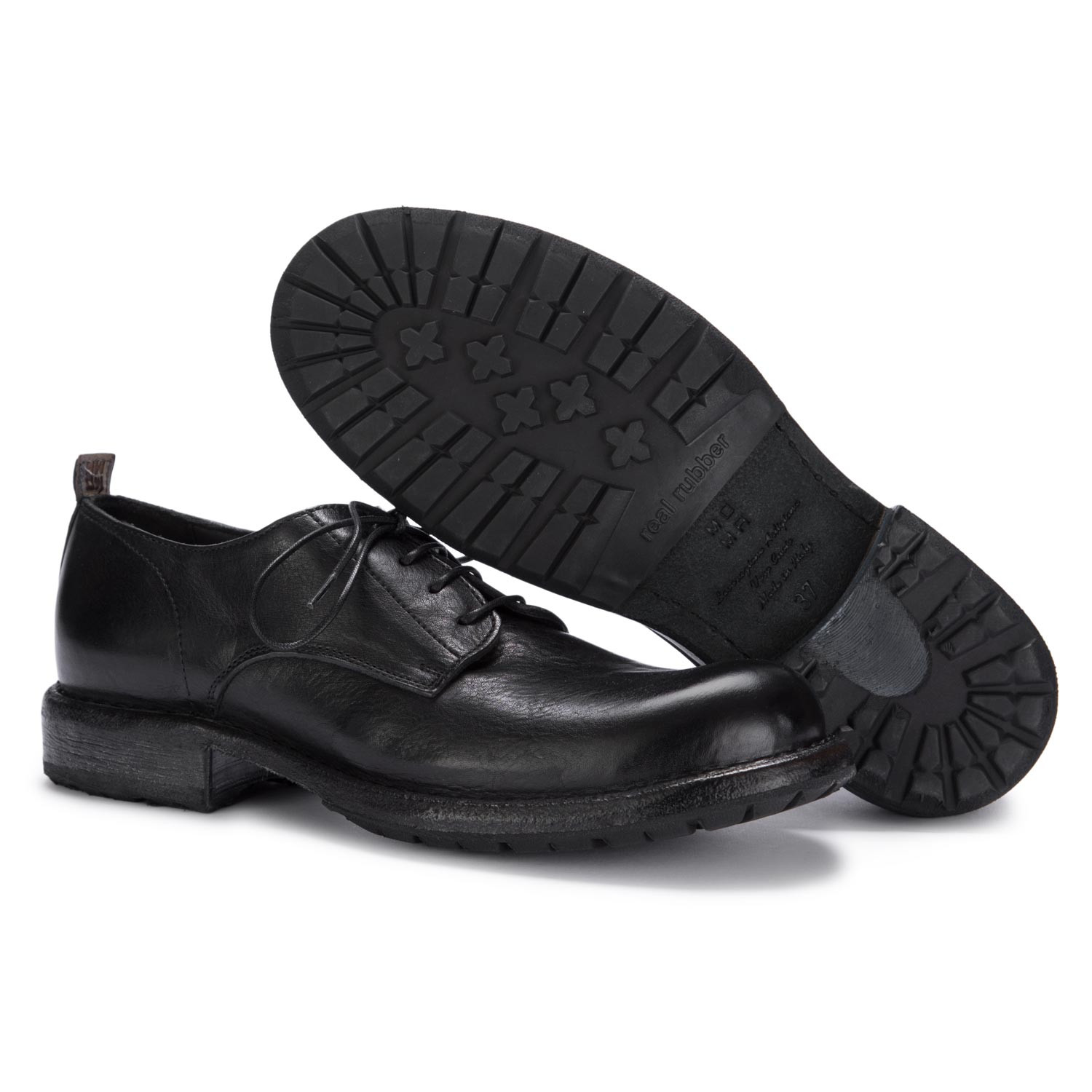 Moma shoes sales