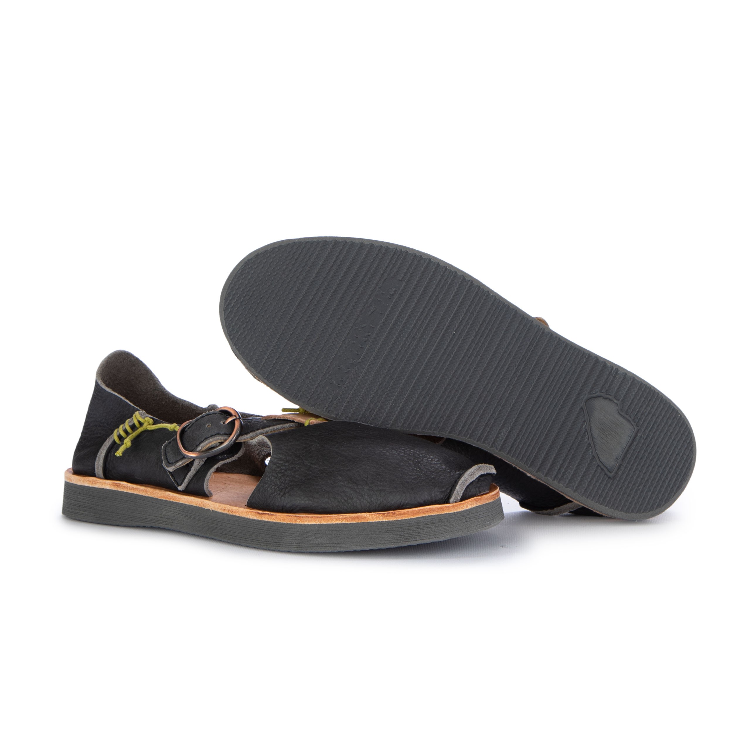 Women s Slip on Shoes Satorisan Benirras Black Shop at Derna