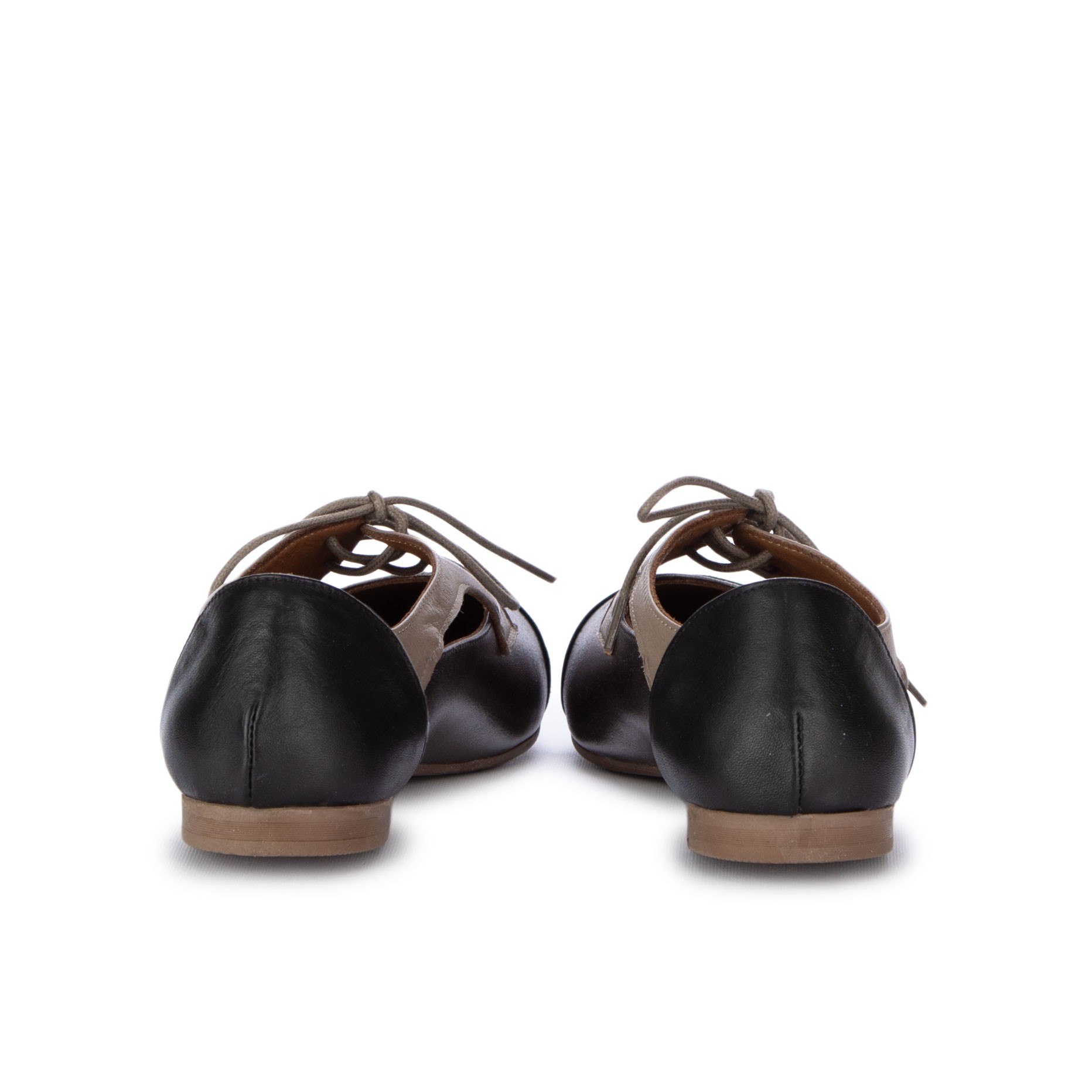 Scarpe punta basse on sale