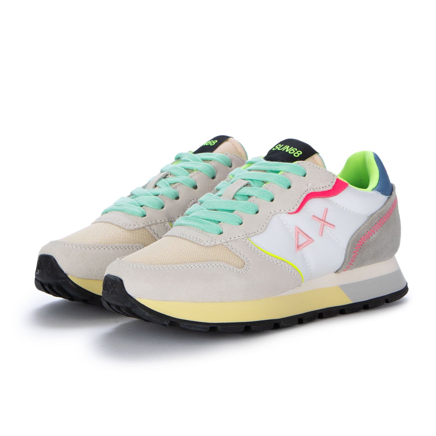 Exploding sneakers shop