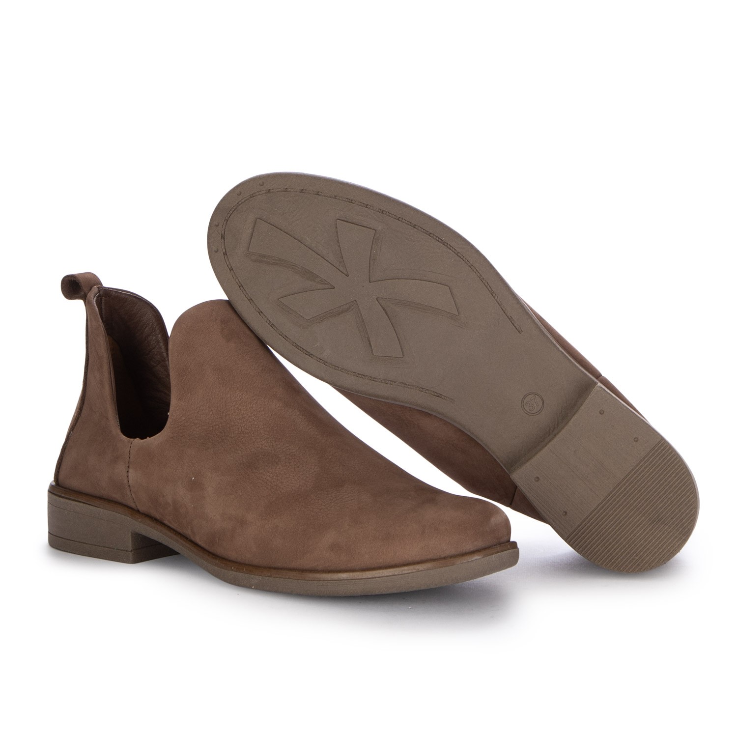 Stivali bassi marroni on sale